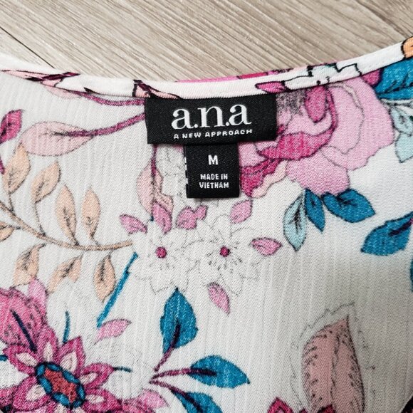 White & pink floral Medium ruffle sleeve v neck blouse stretch Spring - Picture 4 of 7